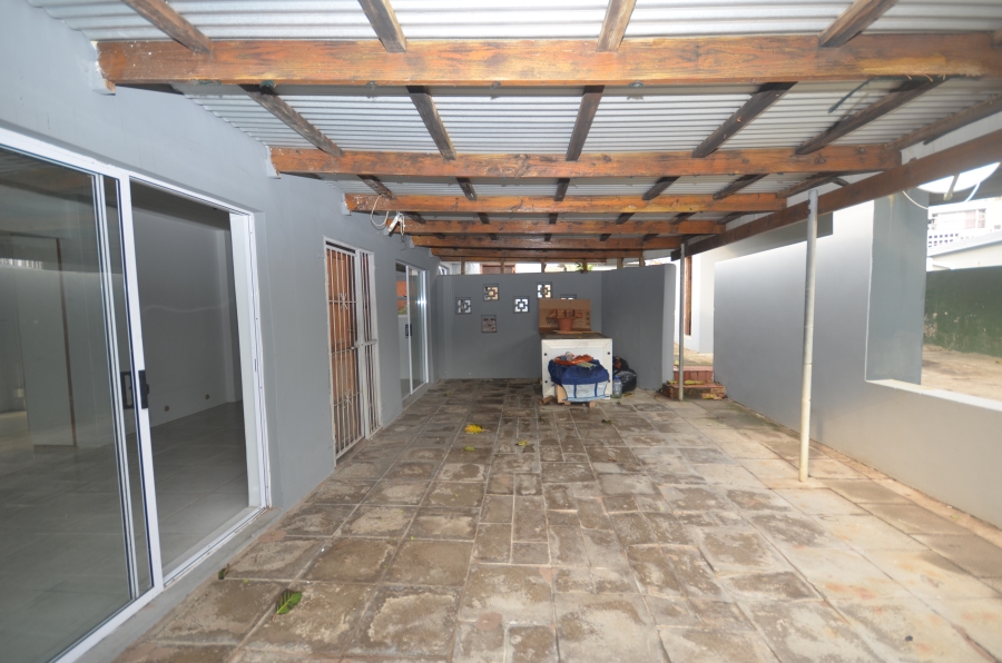 3 Bedroom Property for Sale in Gonubie Eastern Cape